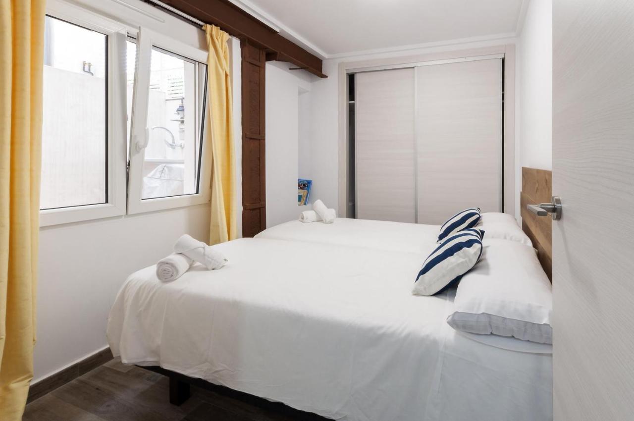 Apartamentos Al-Andalusi Denia Bagian luar foto