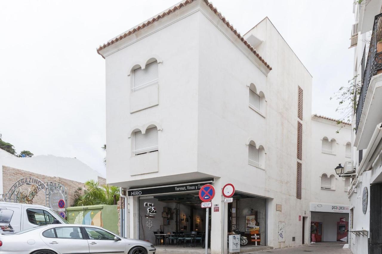 Apartamentos Al-Andalusi Denia Bagian luar foto