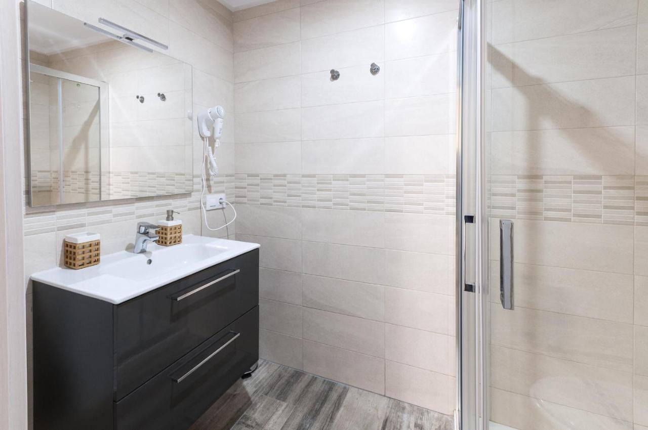 Apartamentos Al-Andalusi Denia Bagian luar foto