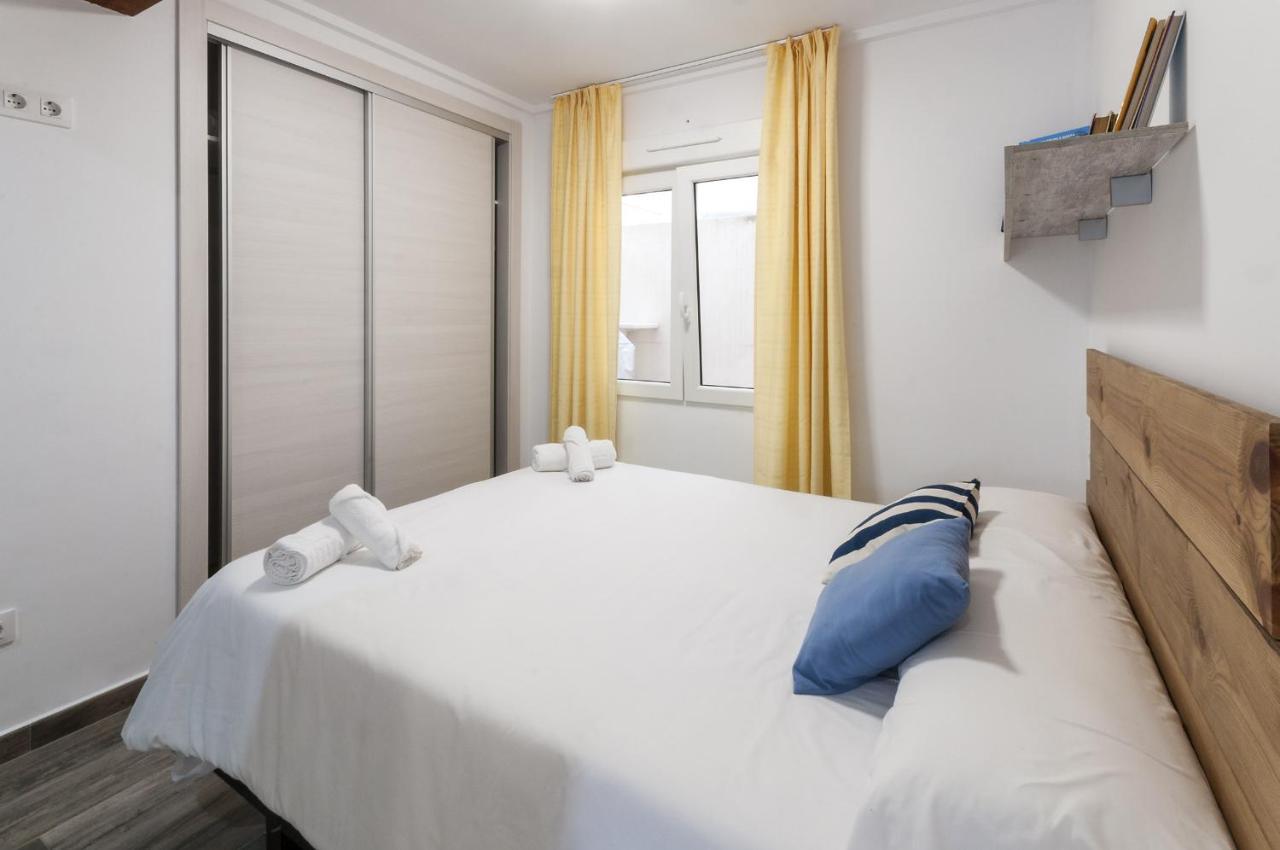 Apartamentos Al-Andalusi Denia Bagian luar foto