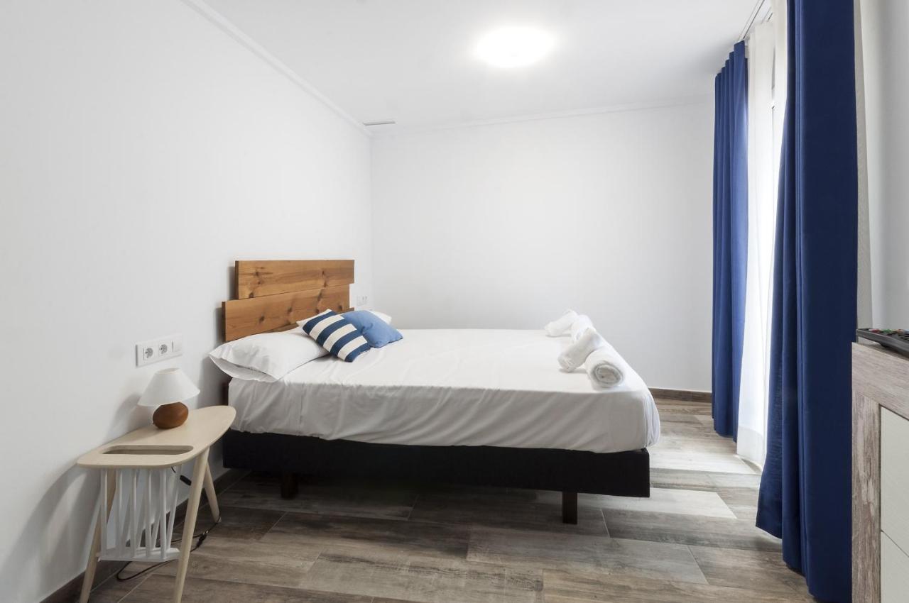 Apartamentos Al-Andalusi Denia Bagian luar foto