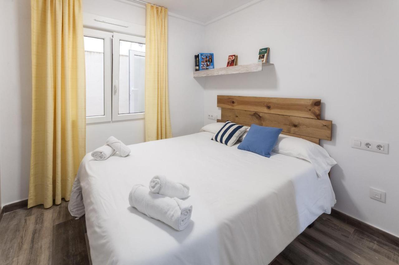 Apartamentos Al-Andalusi Denia Bagian luar foto